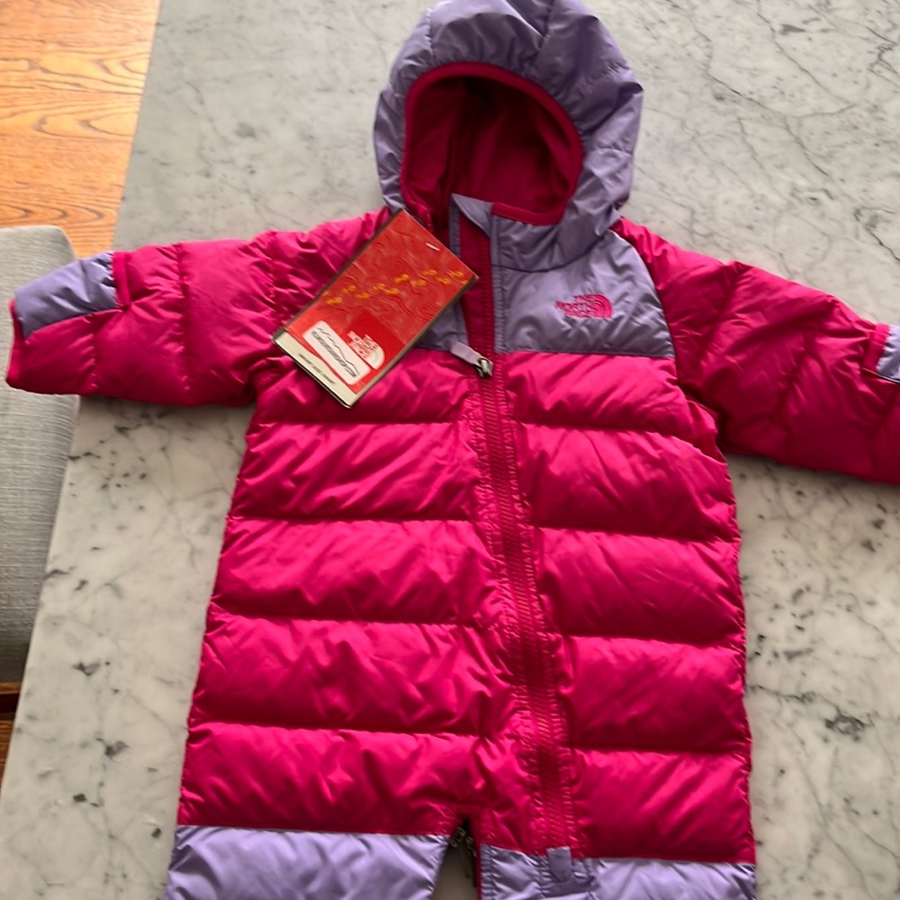 NORTH FACE baby girl puffer snuggler snowsuit 3-6M NEW WITH TAGS